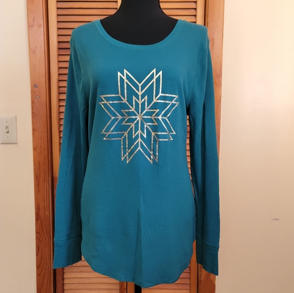 Old Navy Tops - EUC Old Navy Thermal-Knit Long Sleeve Tee Size XL
